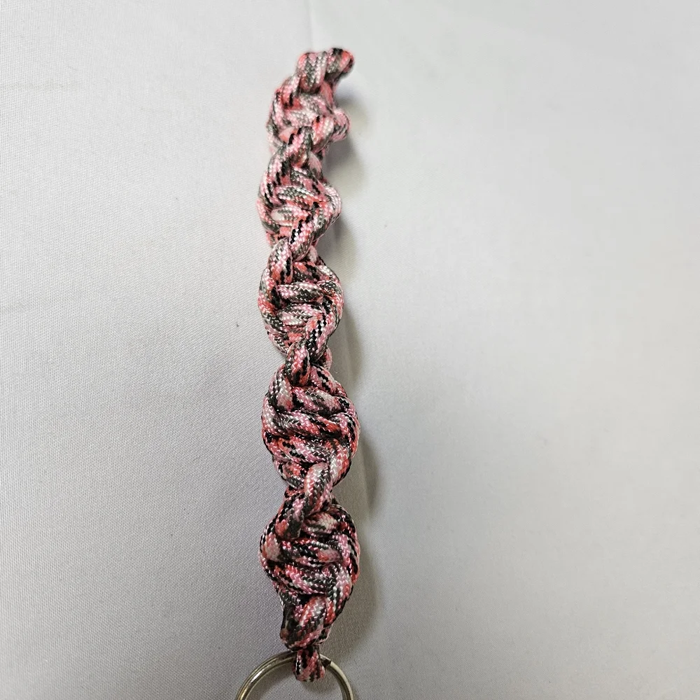 Handmade Pink Camo Paracord Keychain‎